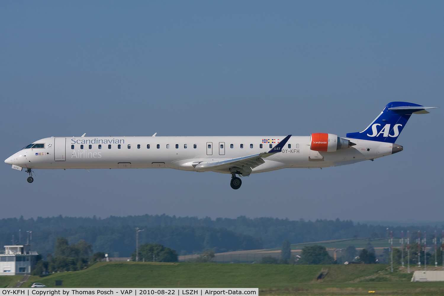 OY-KFH, 2009 Bombardier CRJ-900 (CL-600-2D24) C/N 15240, Scandinavian Airlines - SAS