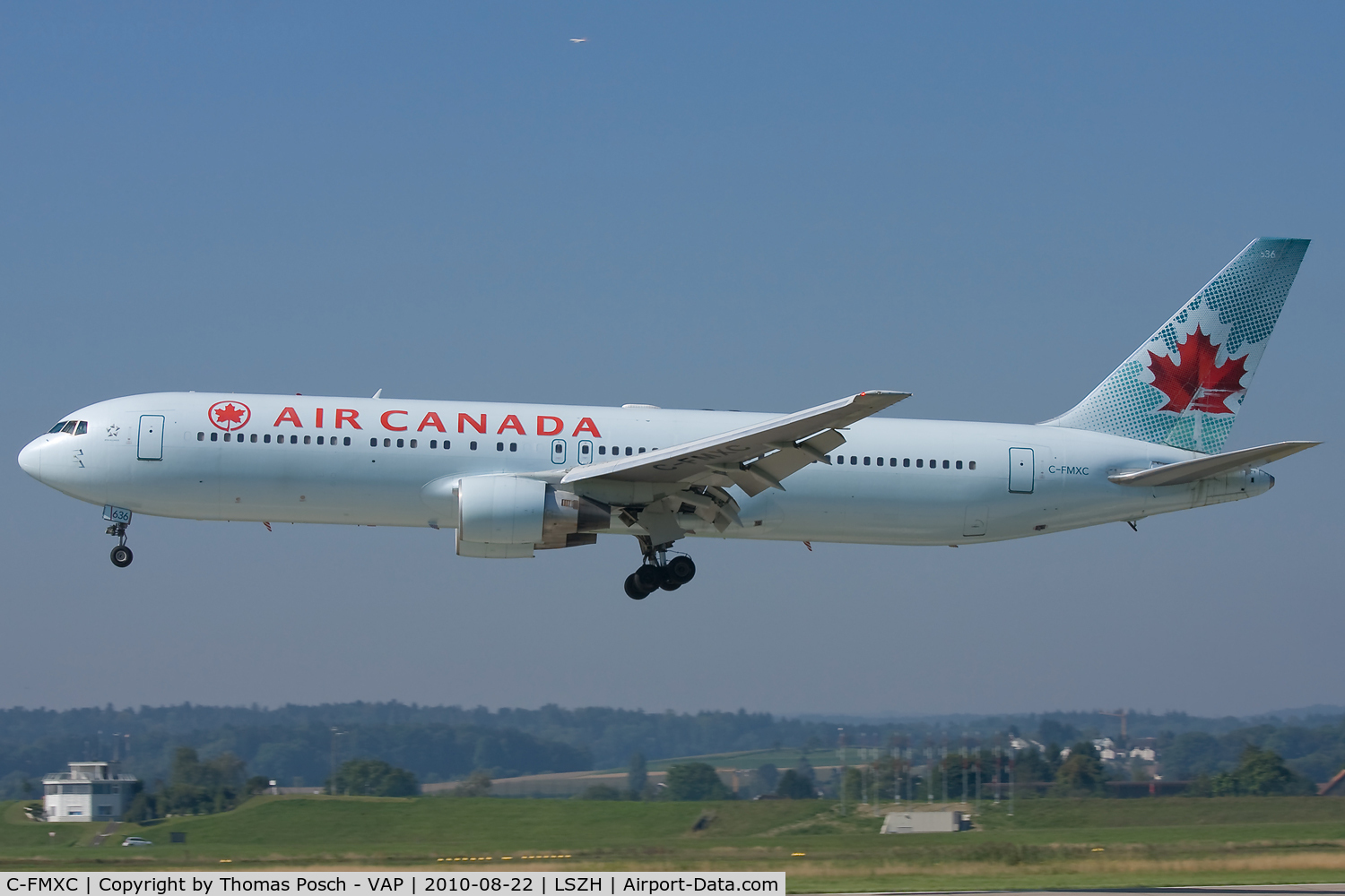 C-FMXC, 1996 Boeing 767-333/ER C/N 25588, Air Canada