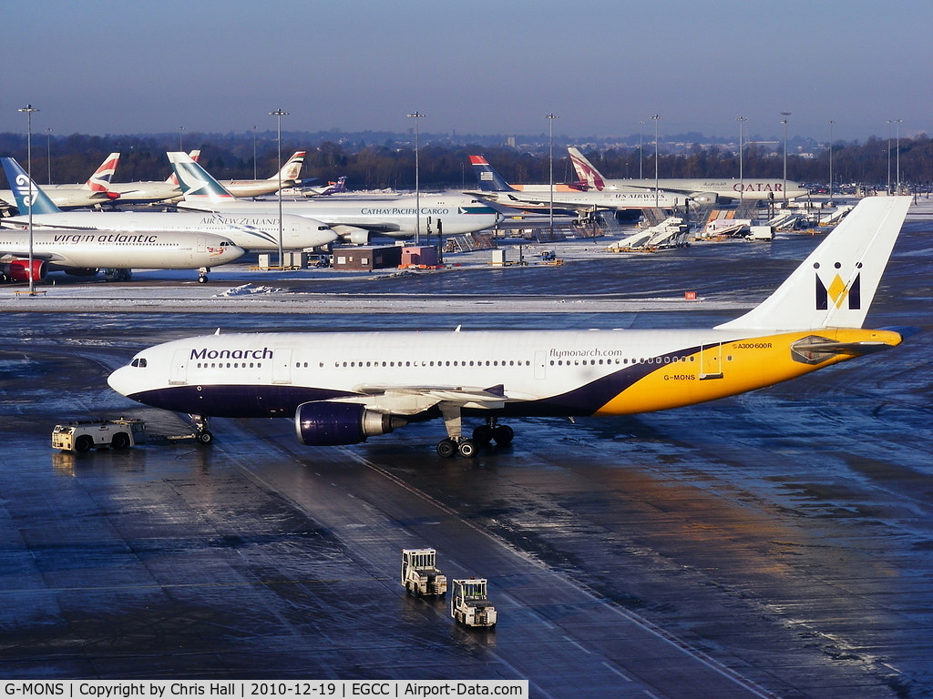 G-MONS, 1989 Airbus A300B4-605R C/N 556, Monarch A300 pushing back from its gate