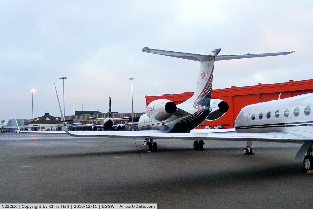 N222LX, 2001 Gulfstream Aerospace G-V C/N 633, Lexair