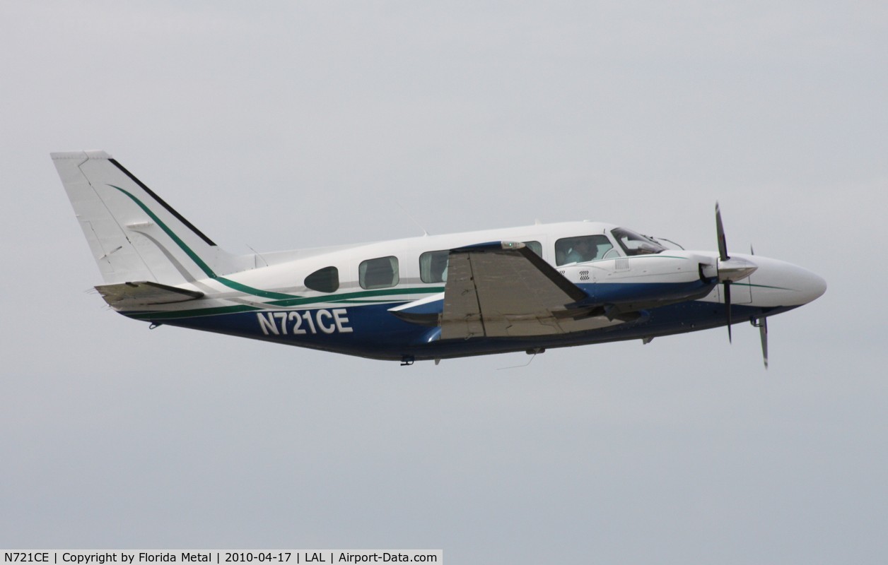 N721CE, 1980 Piper PA-31-325 Navajo C/R C/N 31-8112002, PA-31-325