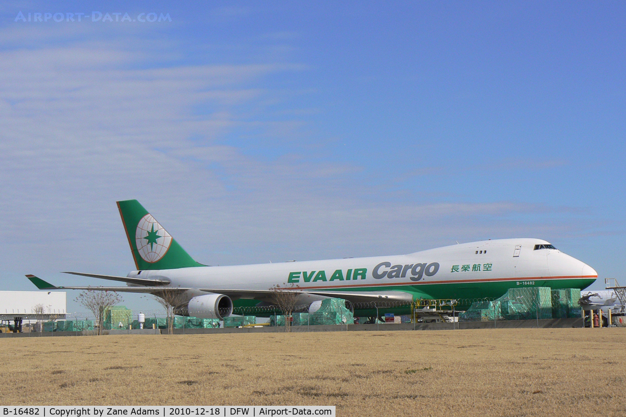 B-16482, 2001 Boeing 747-45EF (SCD) C/N 30608, EVA Ari Cargo at DFW west freight.