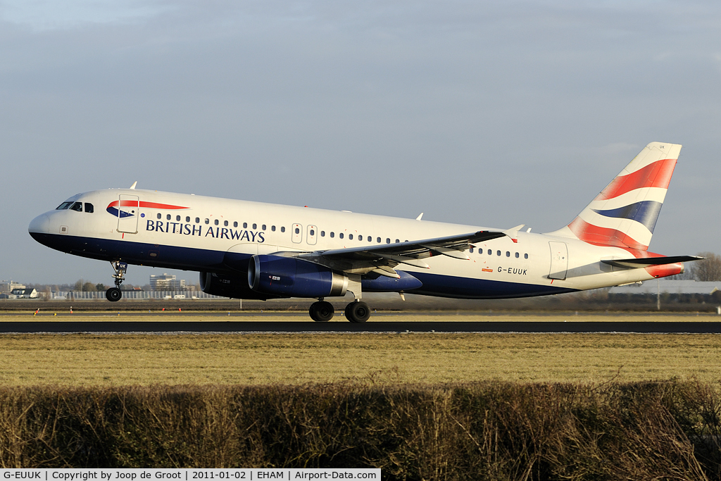 G-EUUK, 2002 Airbus A320-232 C/N 1899, departure from 01L