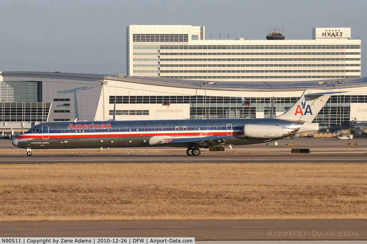 N90511, 1989 McDonnell Douglas MD-82 (DC-9-82) C/N 49805, American Airlines at DFW Airport