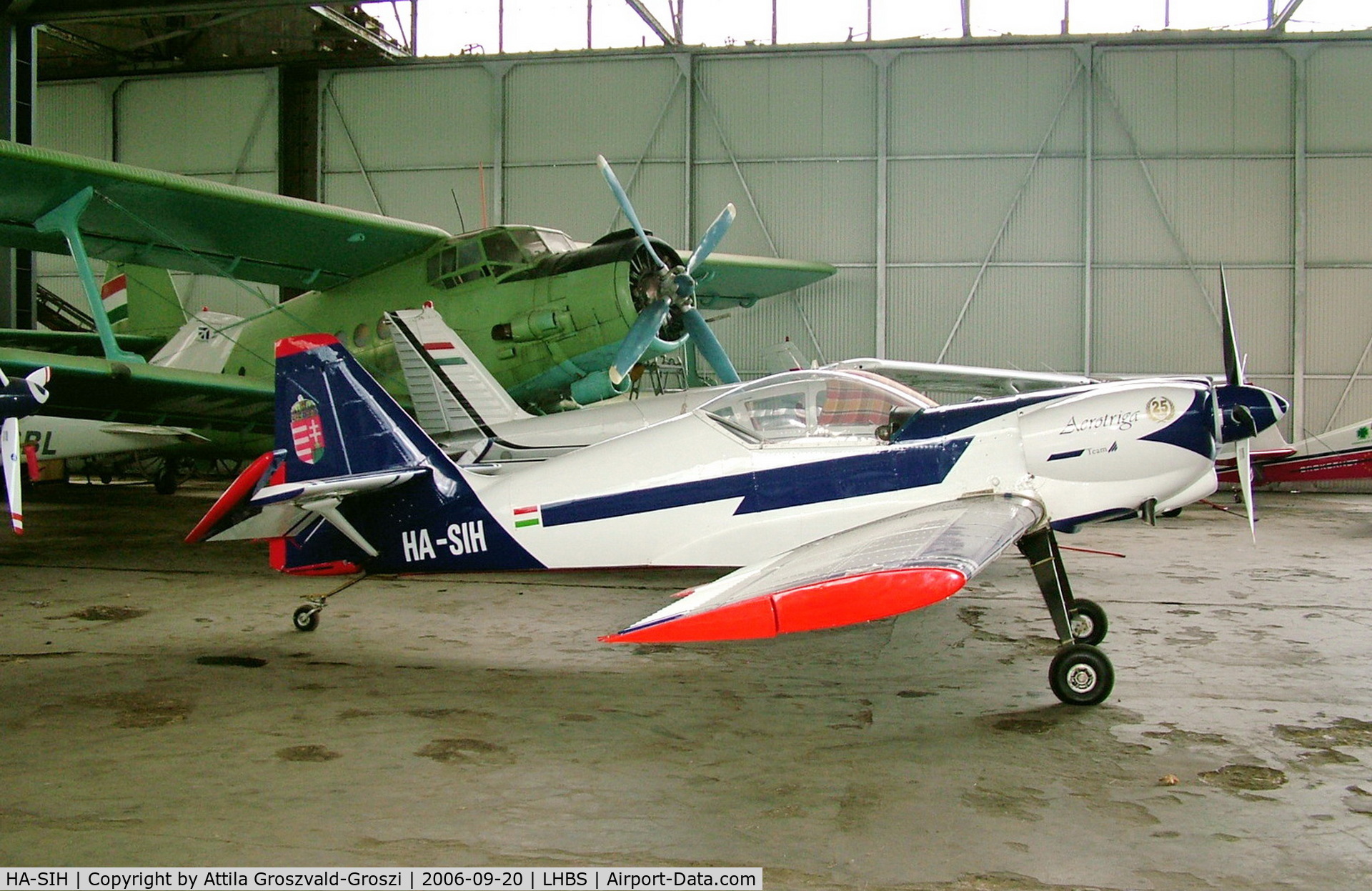 HA-SIH, 1989 Zlin Z-50LS C/N 0050, Budaörs Airport hangar - Hungary