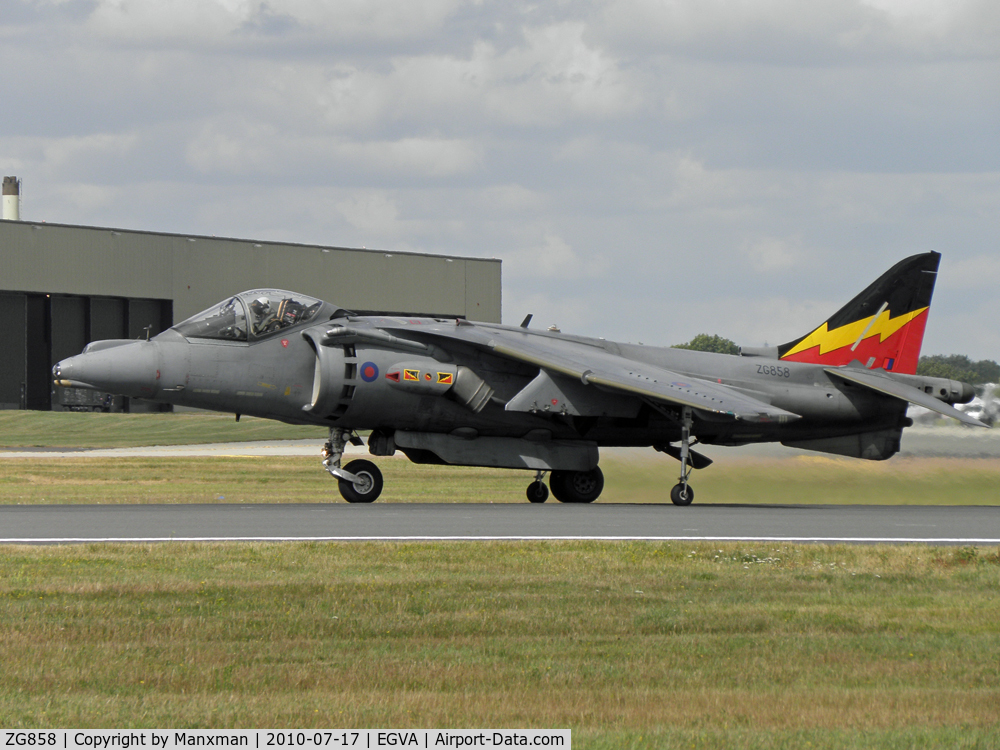 ZG858, 1991 British Aerospace Harrier GR.9 C/N P90, The last RIAT with an RAF Harrier display