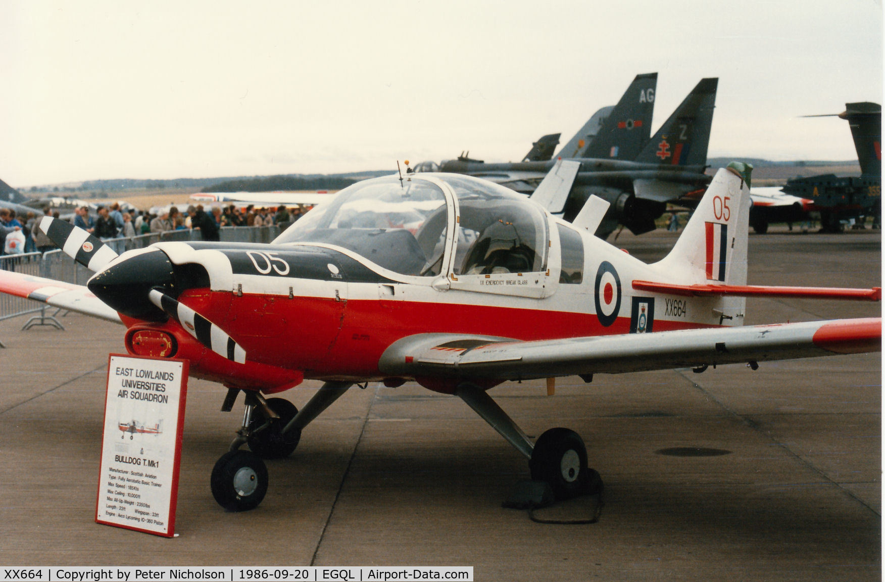 XX664, 1974 Scottish Aviation Bulldog T.1 C/N BH.120/322, Bulldog T.1 of the East Lowlands Universities Air Squadron on display at the 1986 RAF Leuchars Airshow.
