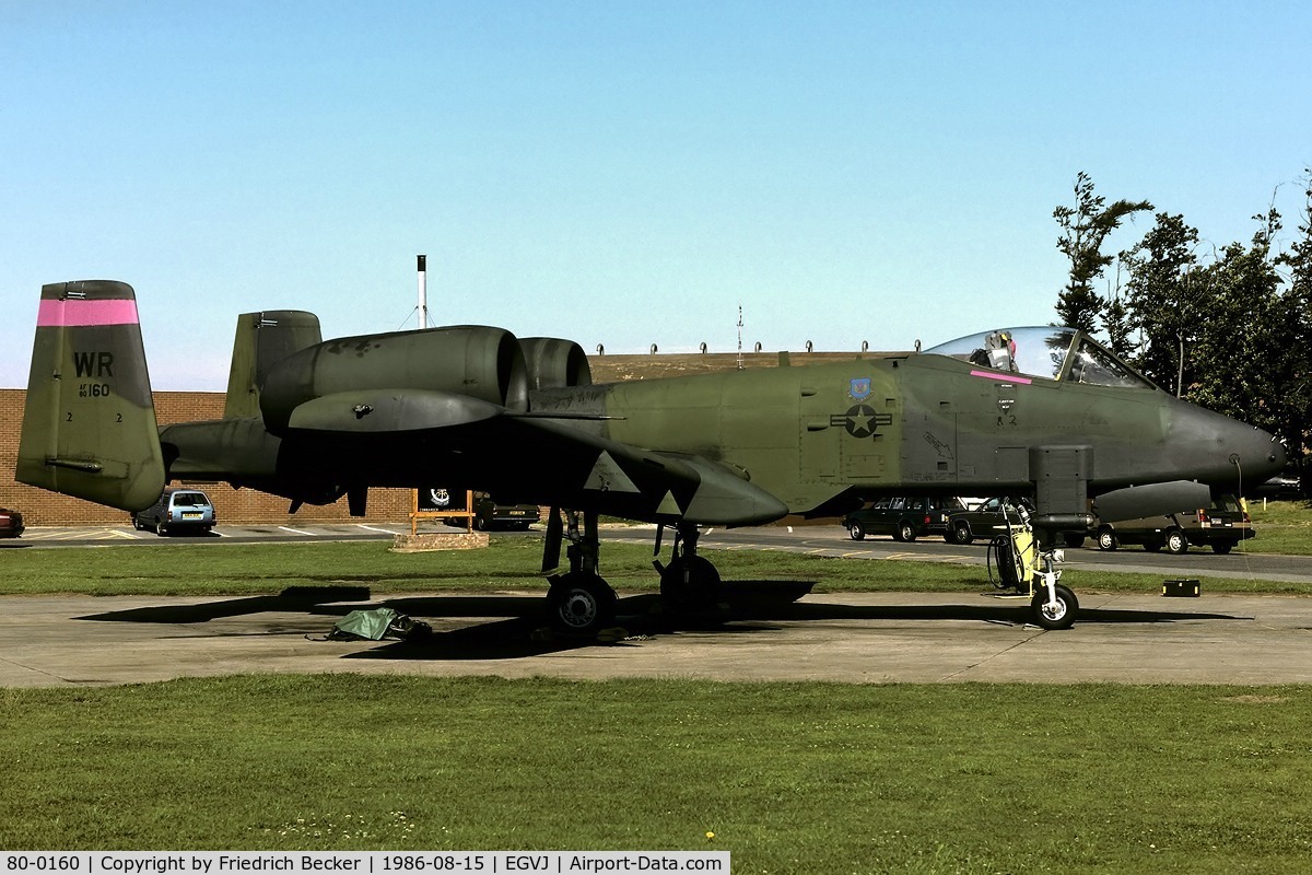 80-0160, 1980 Fairchild Republic A-10A Thunderbolt II C/N A10-0510, flightline at RAF Bentwaters