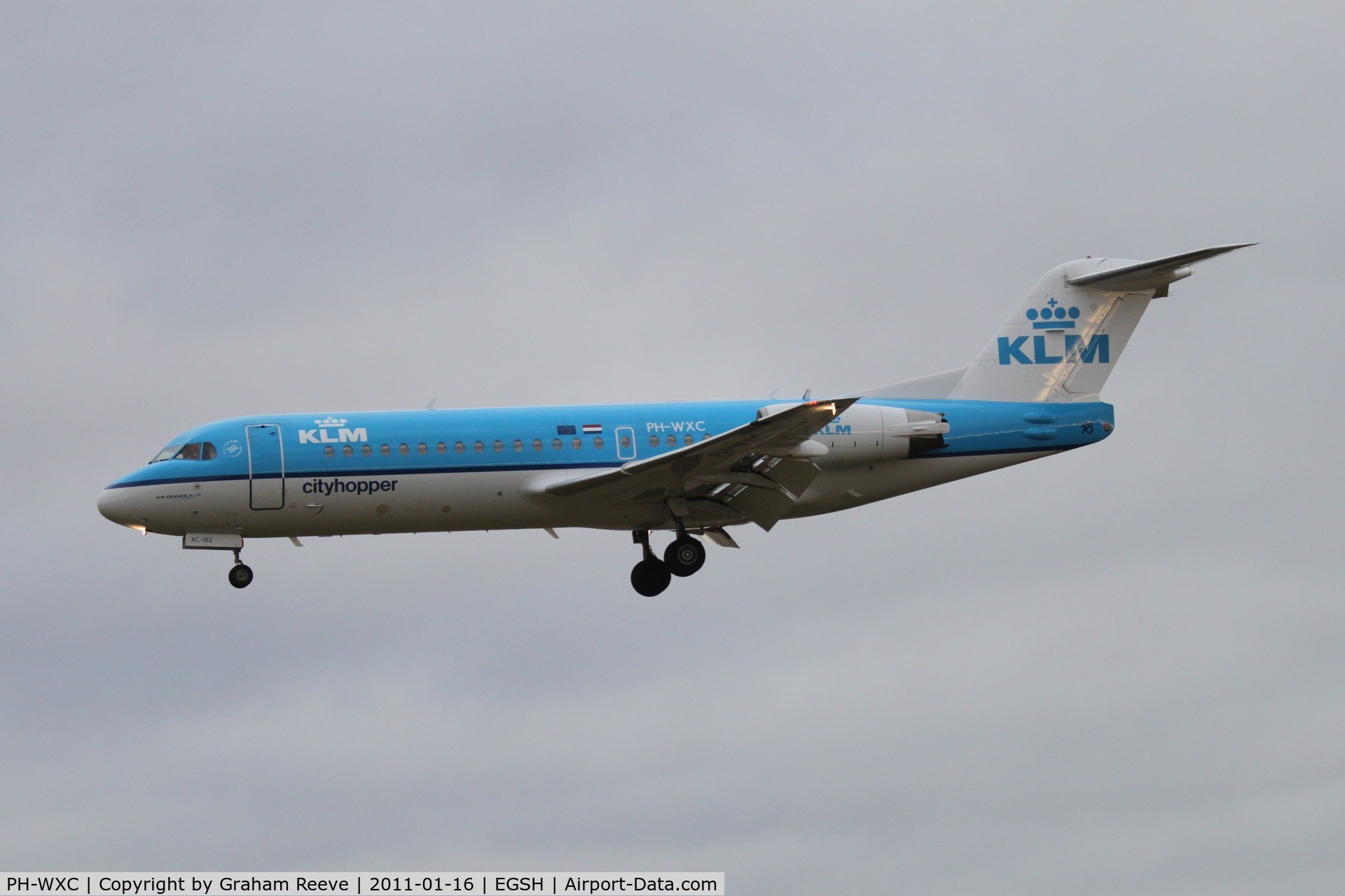 PH-WXC, 1996 Fokker 70 (F-28-0070) C/N 11574, Landing at Norwich.