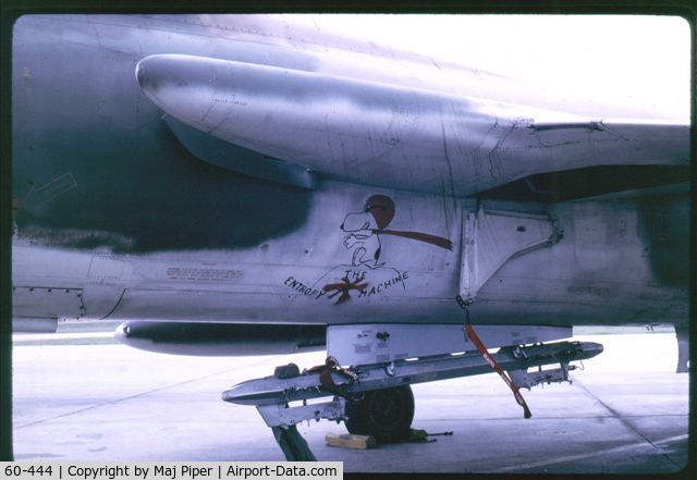 60-444, 1960 Republic F-105D Thunderchief C/N D133, 77B-F-105-ENTROPY MACHINE-MAJ PIPERS PLANE