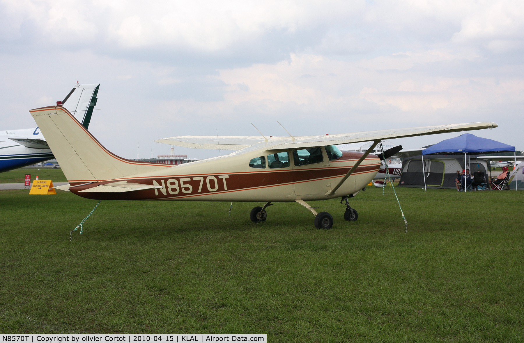 N8570T, 1959 Cessna 182C Skylane C/N 52470, Sun n Fun 2010