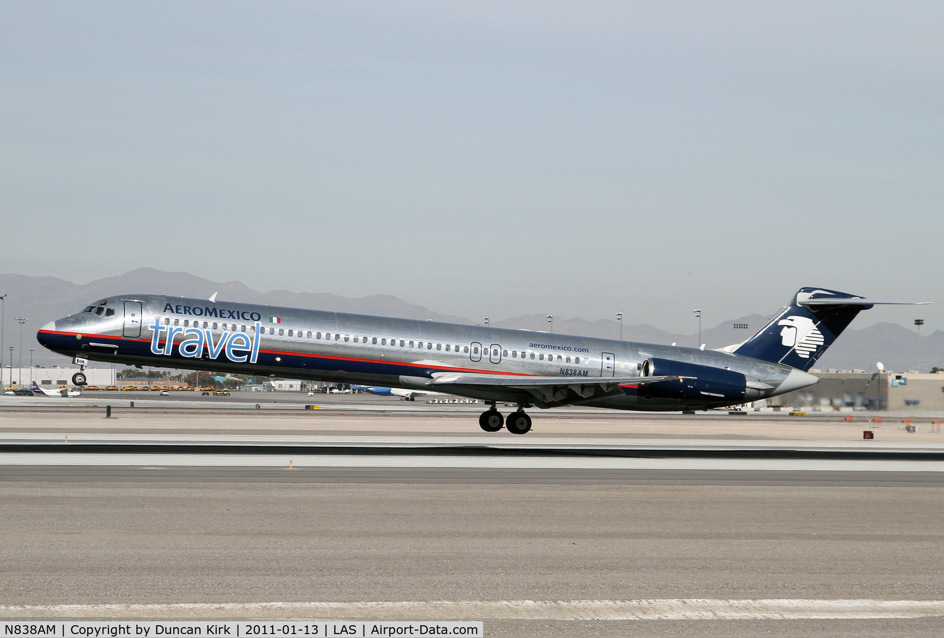 N838AM, 1986 McDonnell Douglas MD-83 (DC-9-83) C/N 49397, In old AeroMexico colours with big 'Travel' titles.