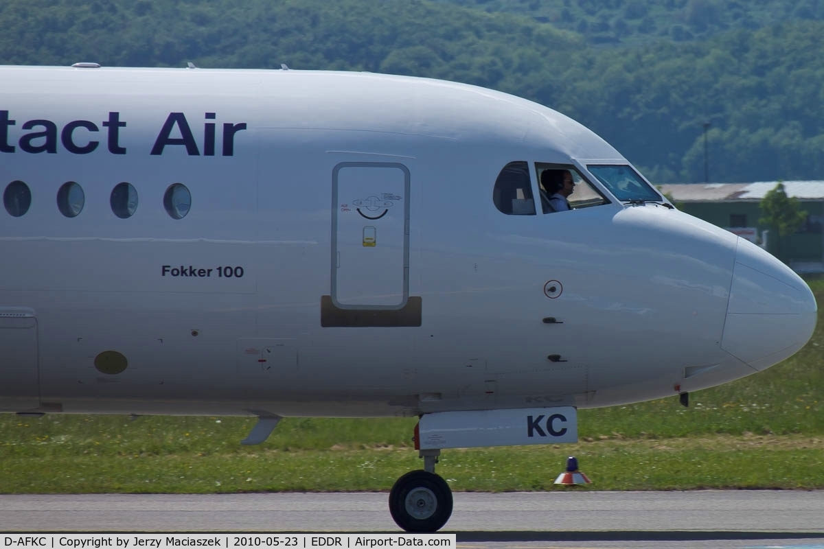 D-AFKC, 1996 Fokker 100 (F-28-0100) C/N 11496, D-AFKC_
1996 Fokker Aircraft B.V. 100(F28-0100),