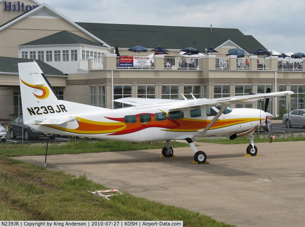N239JR, 2003 Cessna 208 C/N 20800368, EAA AirVenture 2010
