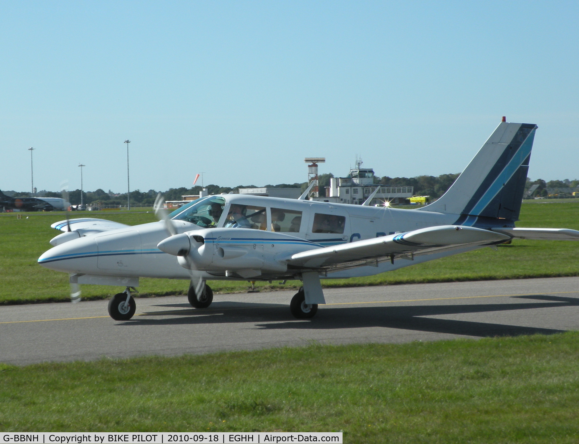 G-BBNH, 1973 Piper PA-34-200 Seneca C/N 34-7350339, Taxying past the Flying Club