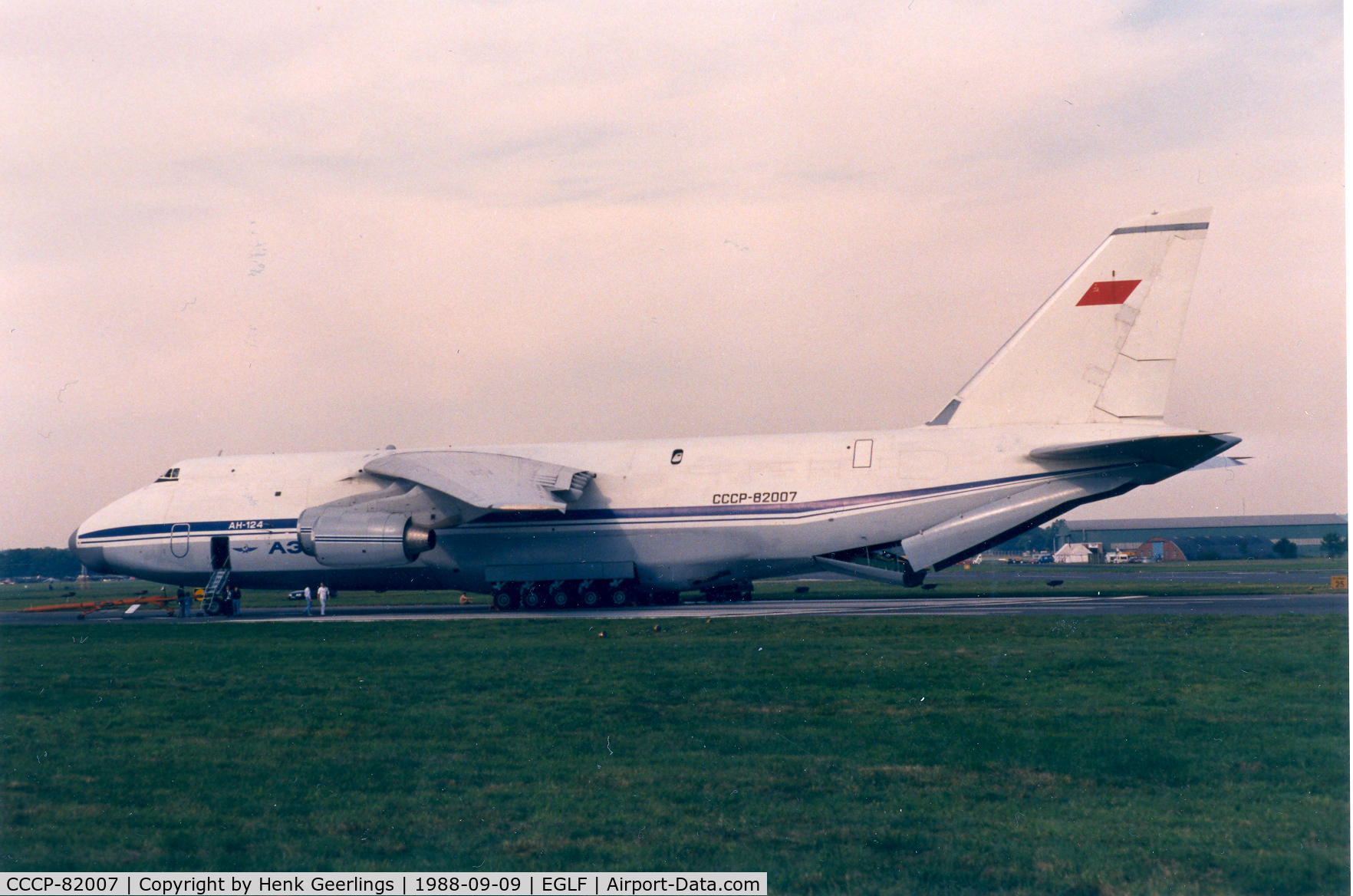 CCCP-82007, 1988 Antonov An-124-100 Ruslan C/N 19530501005, Farnborough Airshow Sep. '88