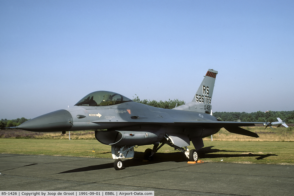 85-1426, 1985 General Dynamics F-16C Fighting Falcon C/N 5C-206, 526 TFS commander