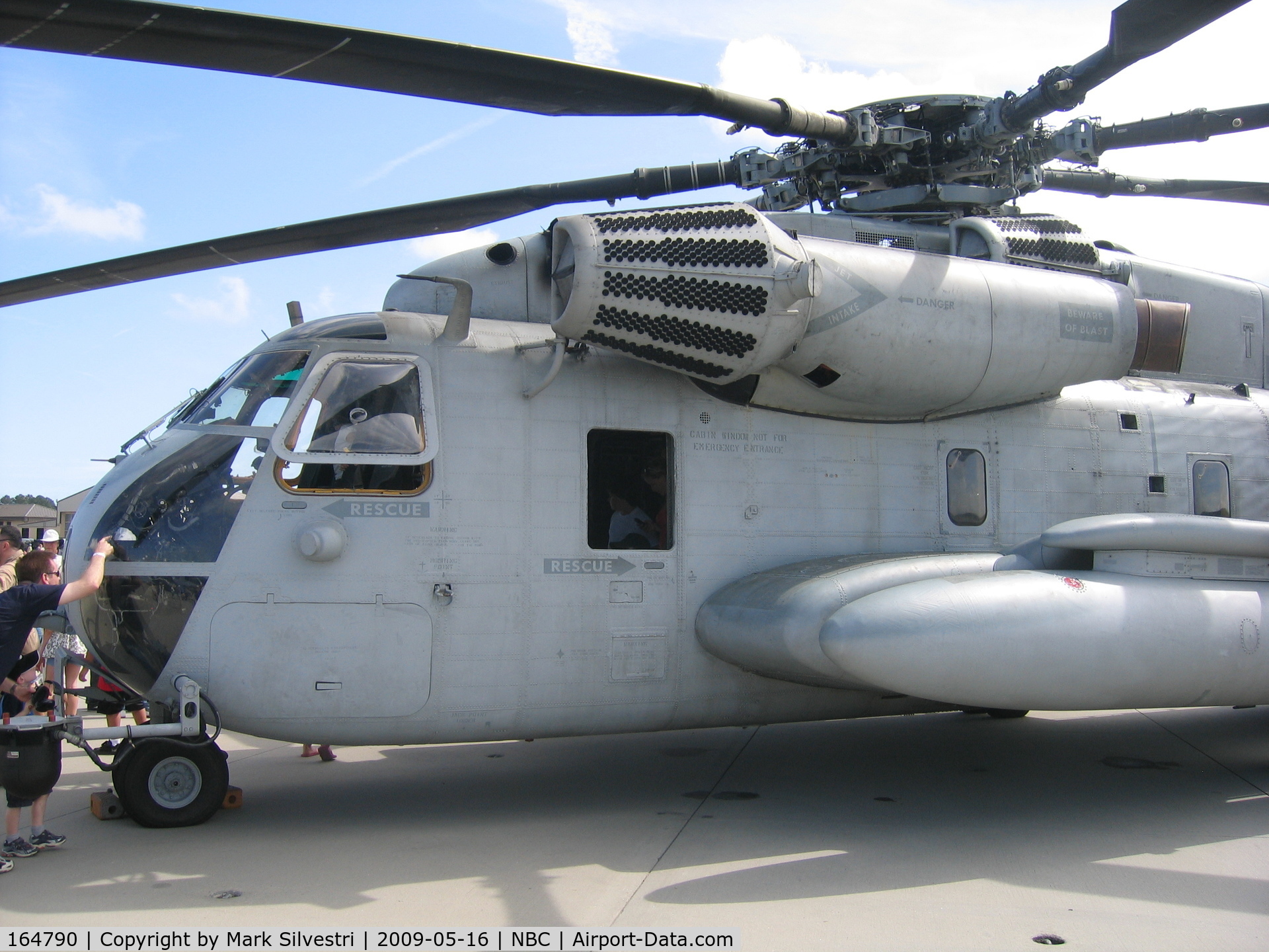 164790, Sikorsky CH-53E Super Stallion C/N 65-633, Static at Marine Corps Air Station Beaufort