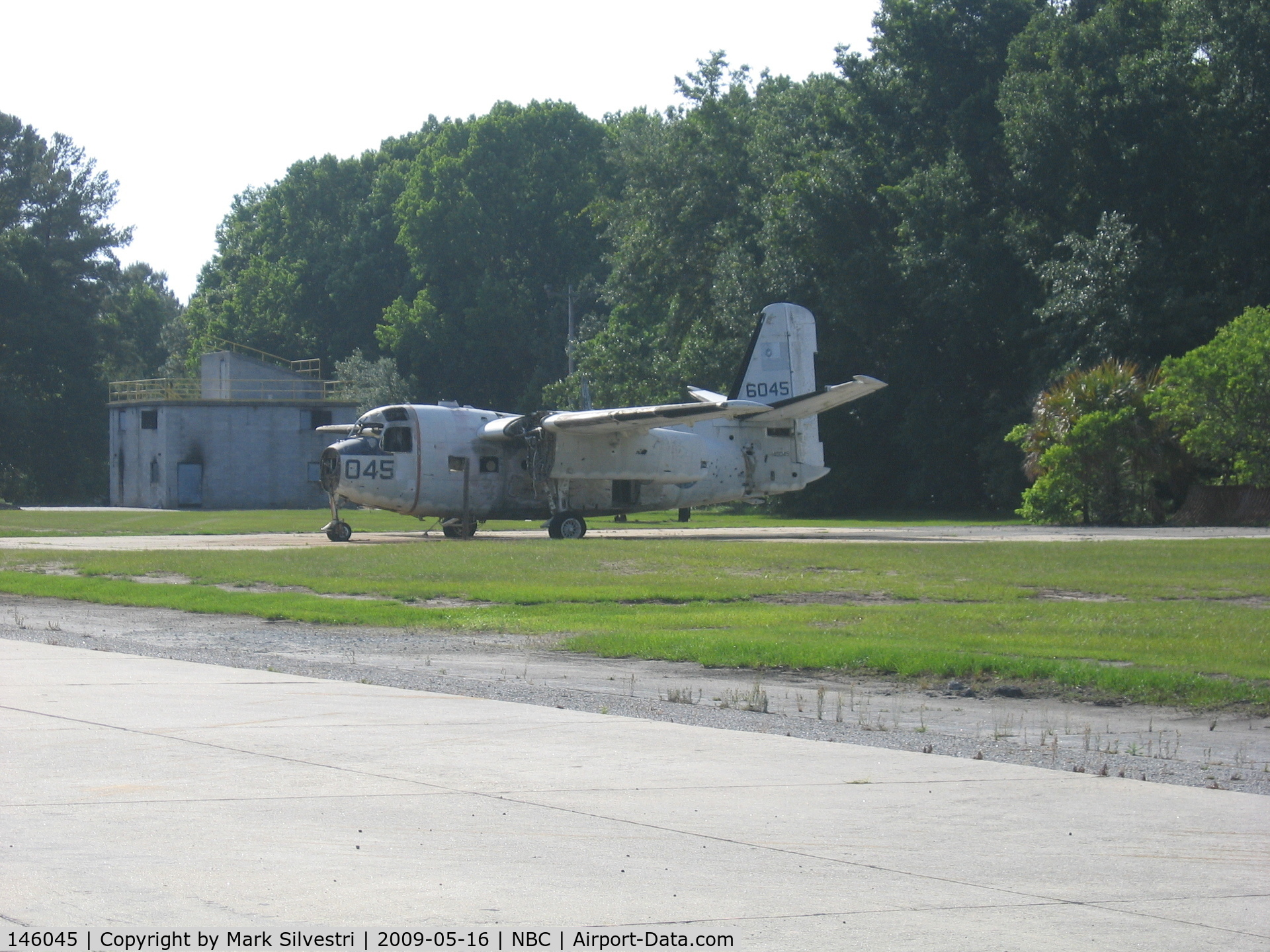 146045, Grumman C-1A Trader C/N 75, Marine Corps Air Station Beaufort
