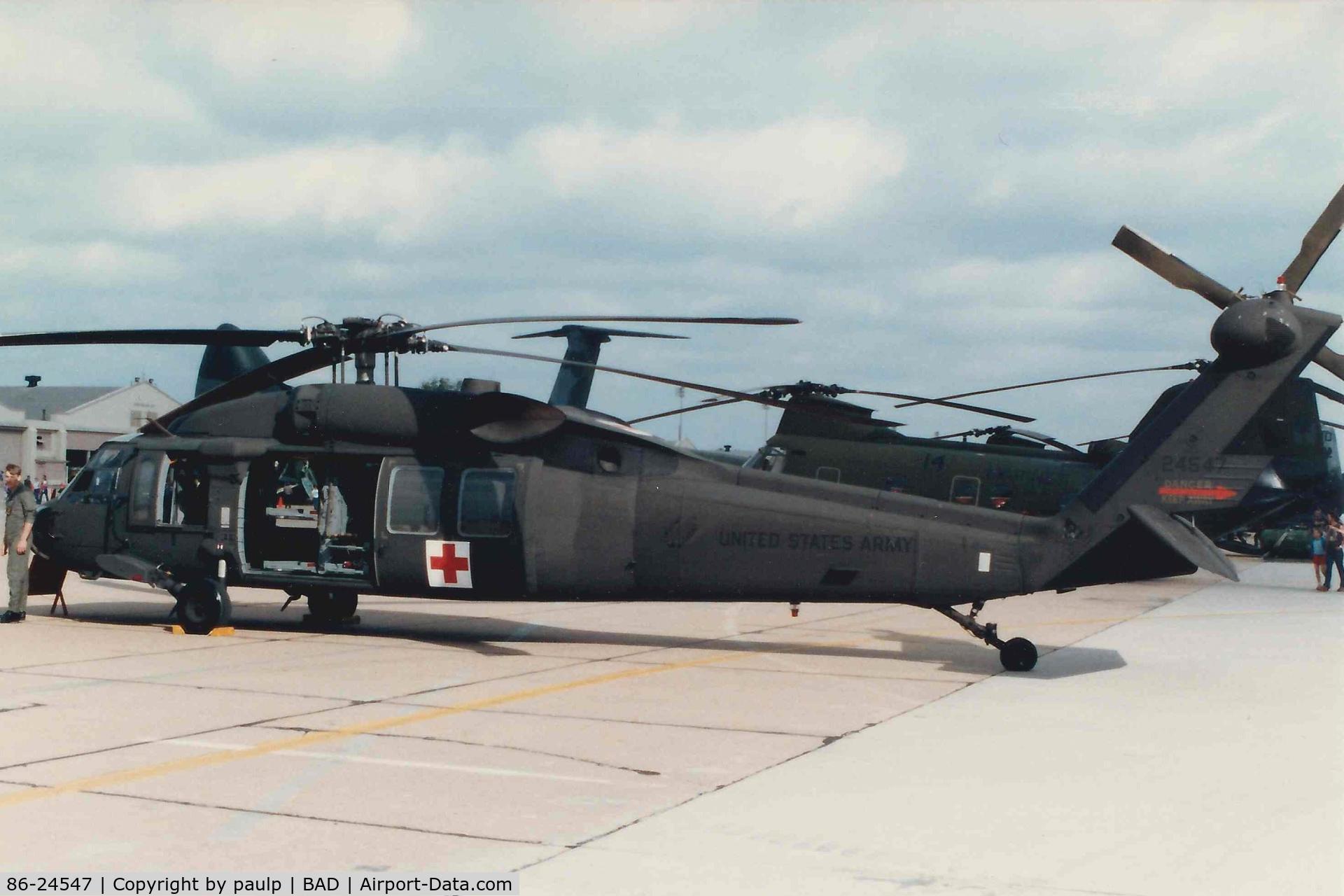 86-24547, Sikorsky UH-60A Black Hawk C/N 70-1061, UH-60A Blackhawk 1989 - Scanned Photo