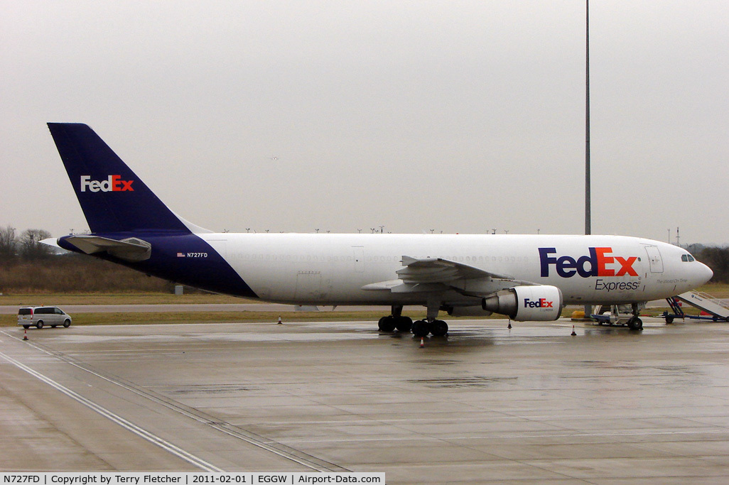 N727FD, 1990 Airbus A300B4-622R /F C/N 579, FedEx's 1990 Airbus A300B4-622R, c/n: 579 at Luton for maintenance - ex Egyptian Airlines machine