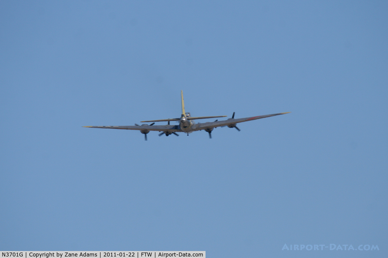 N3701G, 1944 Boeing B-17G Flying Fortress C/N 44-8543A, B-17G 