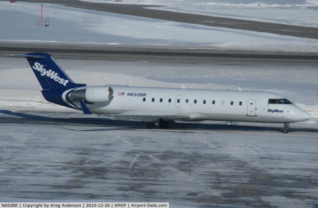 N652BR, 2000 Bombardier CRJ-200ER (CL-600-2B19) C/N 7429, Skywest Airlines Bombardier CRJ-200