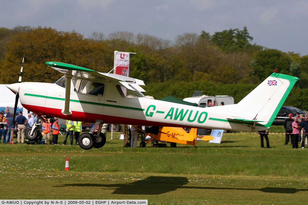 G-AWUO, 1968 Reims F150H C/N 0380, Seconds from touchdown
