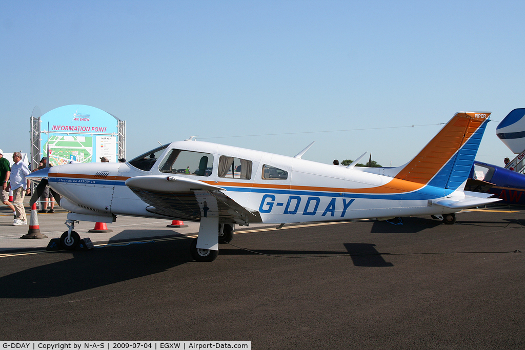 G-DDAY, 1977 Piper PA-28R-201T Turbo Cherokee Arrow III Cherokee Arrow III C/N 28R-7703112, Static