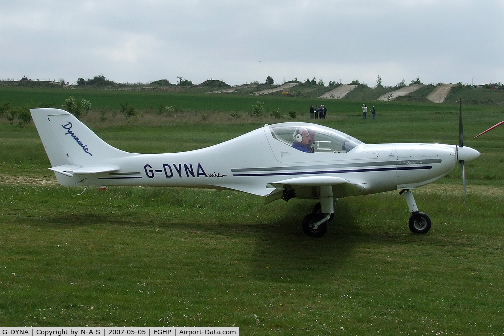 G-DYNA, 2006 Aerospool WT-9 Dynamic C/N DY135/2006, Micro trade fair