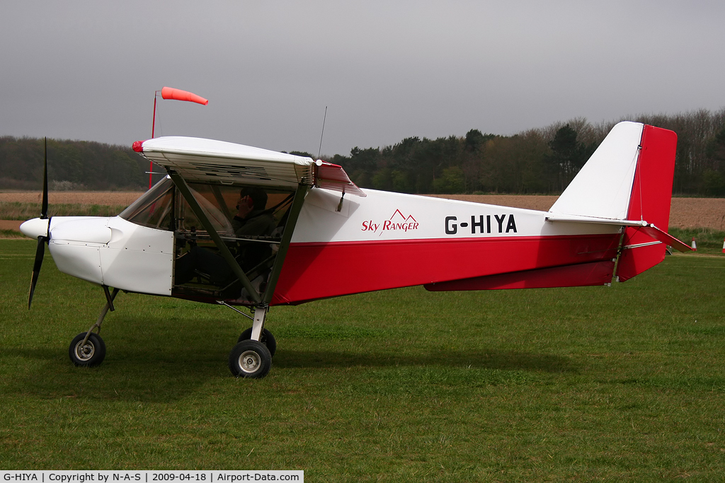 G-HIYA, 2006 Best Off Skyranger 912(2) C/N BMAA/HB/493, Taken at Northrepps, UK