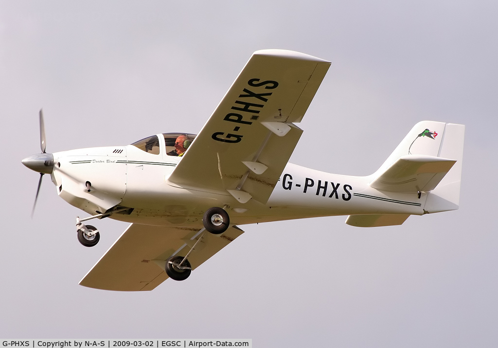 G-PHXS, 2002 Europa XS Tri-Gear C/N PFA 247-13876, Short final