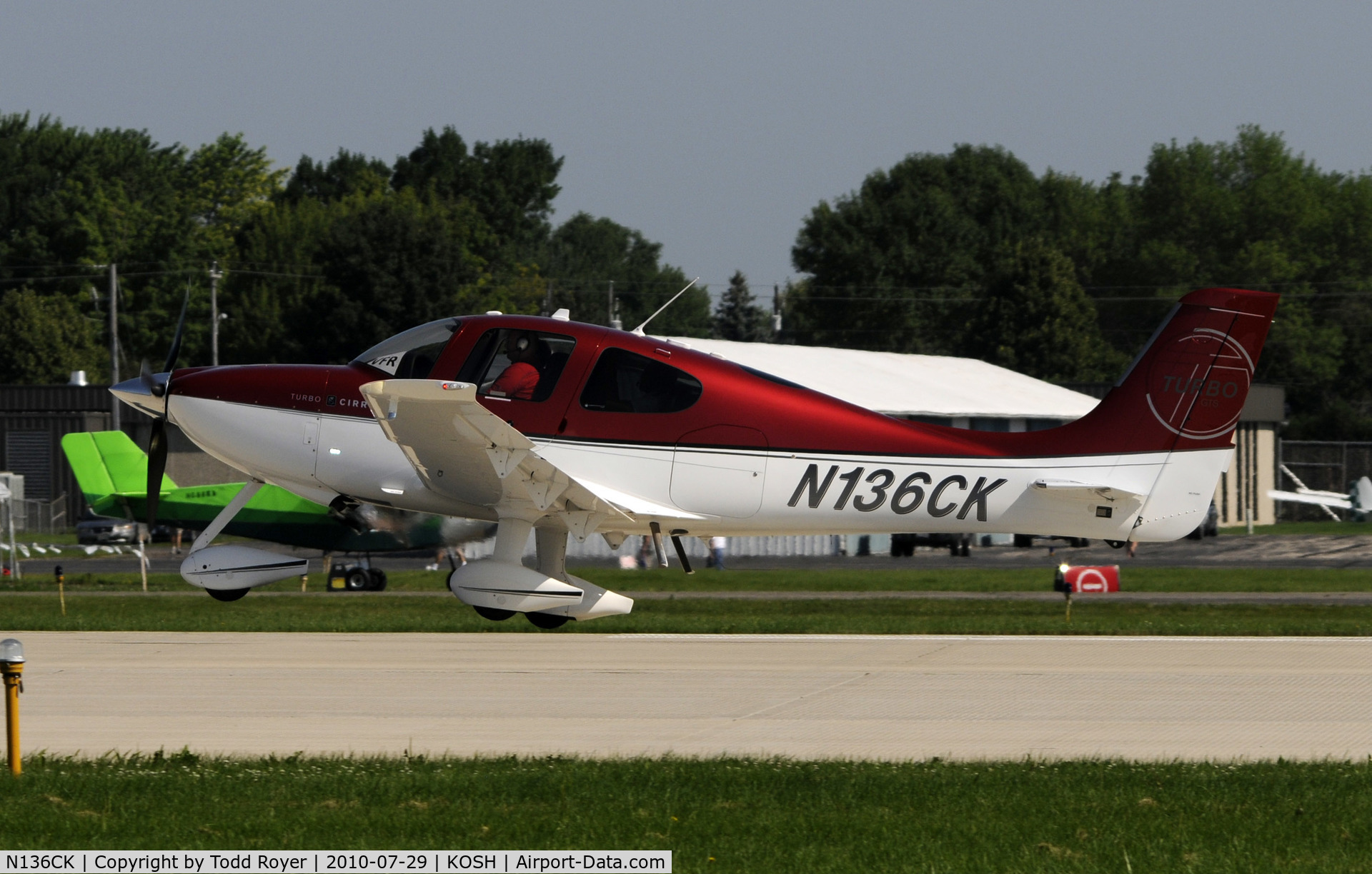 N136CK, Cirrus SR22 C/N 3441, AIRVENTURE 2010