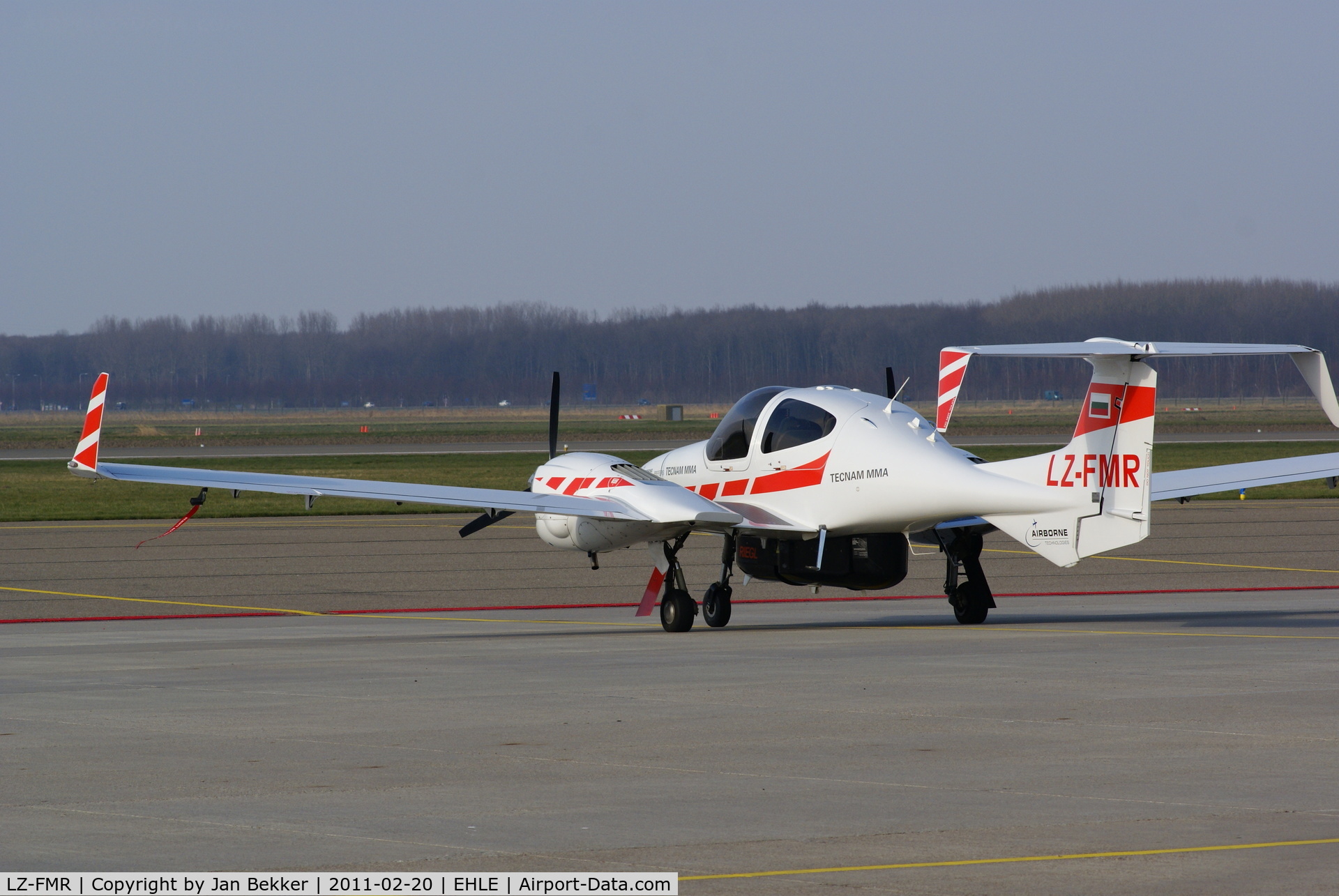 LZ-FMR, Diamond DA-42MPP Twin Star C/N 42.293, Apron Lelystad Airport