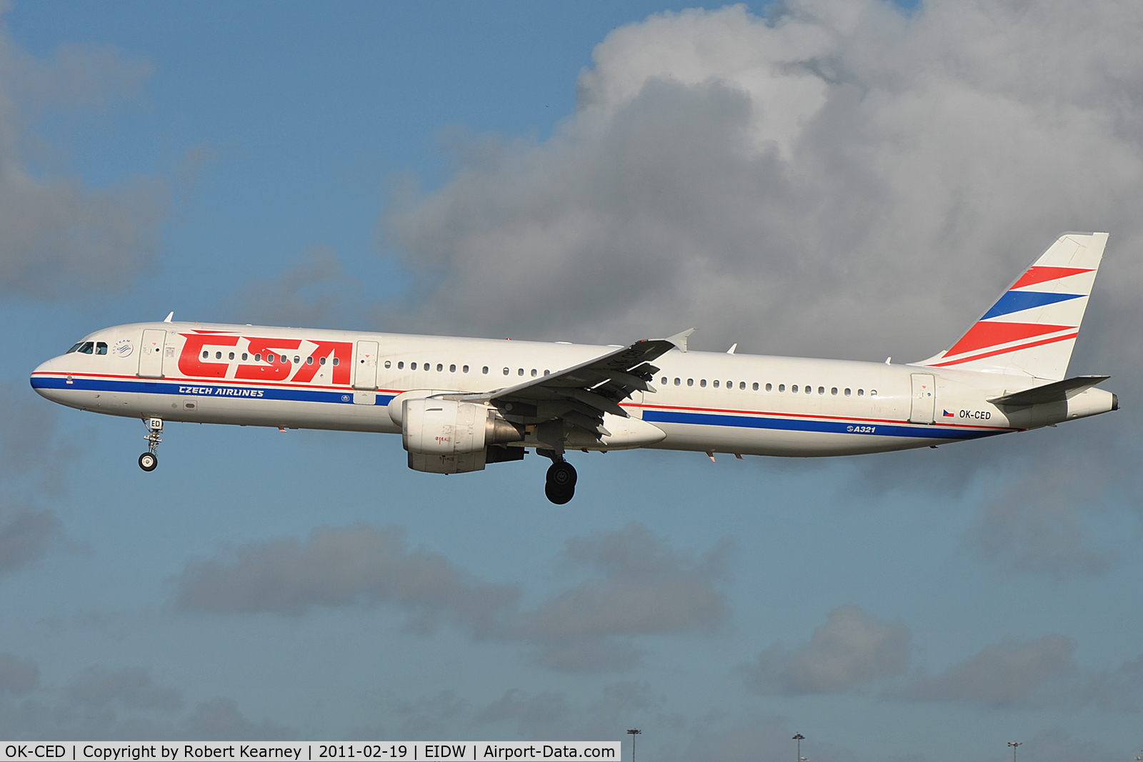 OK-CED, 1997 Airbus A321-211 C/N 684, On short finals for r/w 28