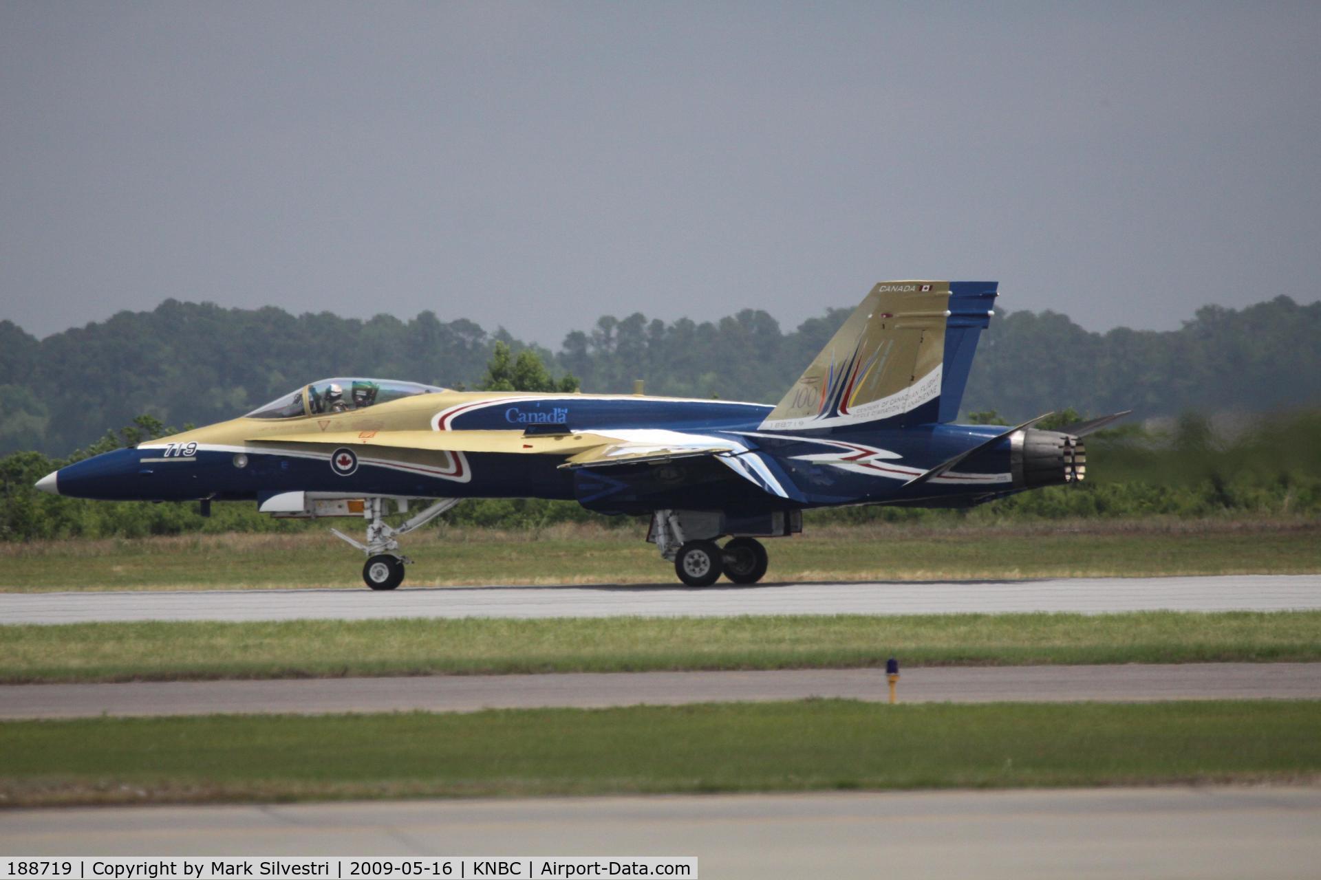 188719, McDonnell Douglas CF-188A Hornet C/N 0178/A139, MCAS Beaufort 2009