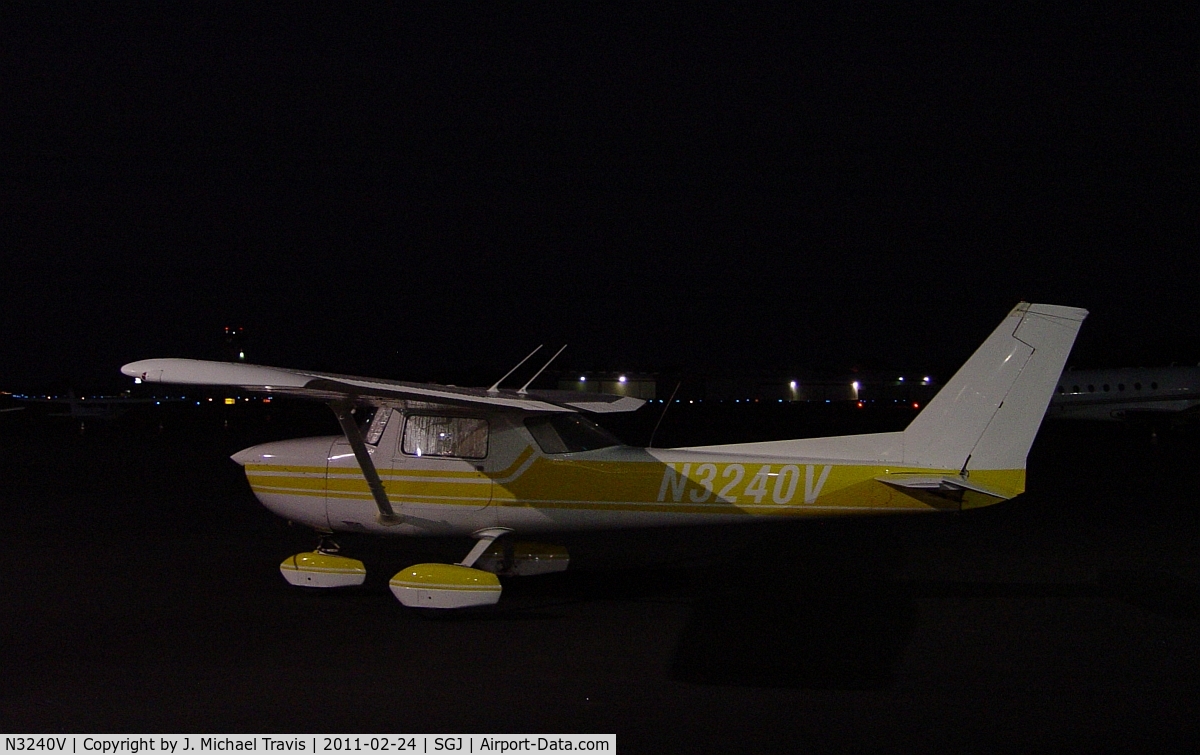 N3240V, 1974 Cessna 150M C/N 15076436, N3240V at KSGJ just before night departure to KOPN.