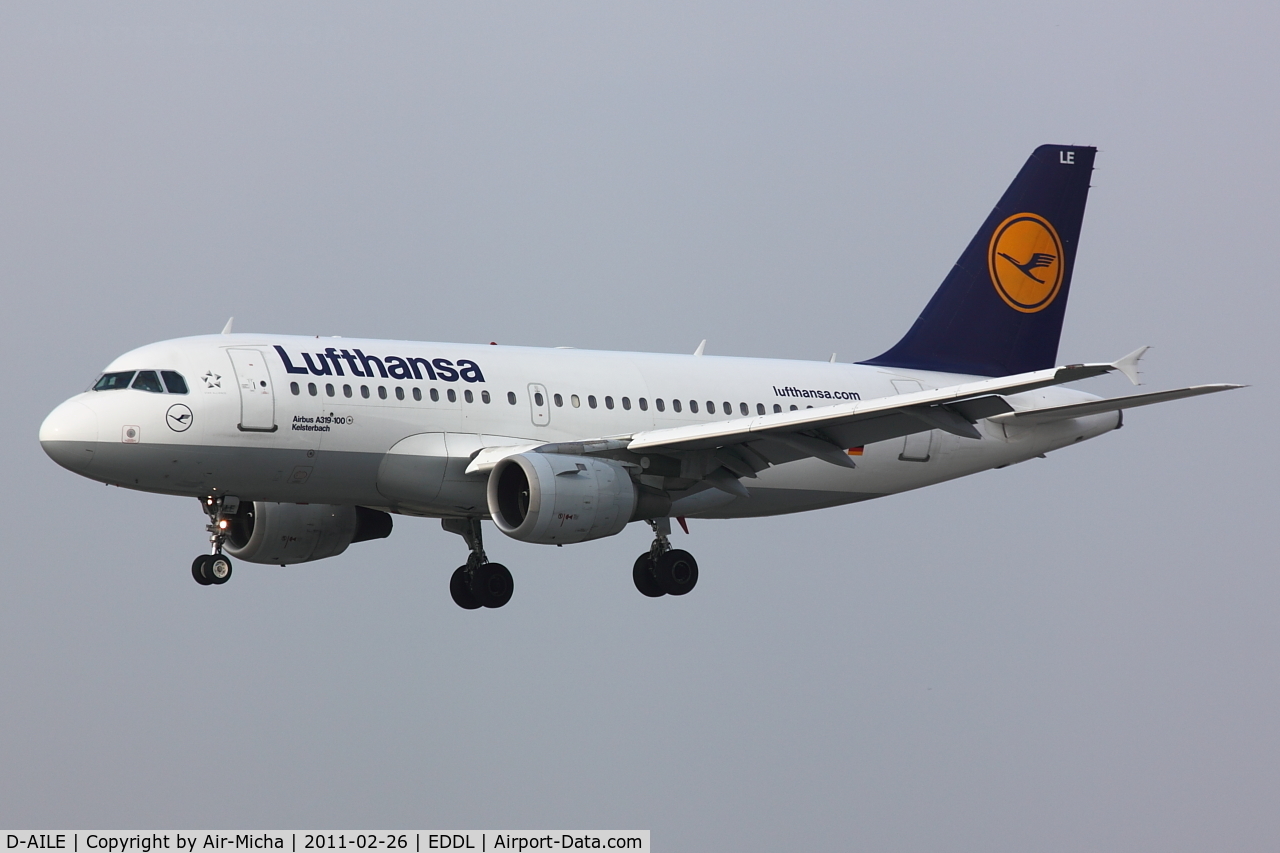 D-AILE, 1996 Airbus A319-114 C/N 627, Lufthansa, Name: Kelsterbach