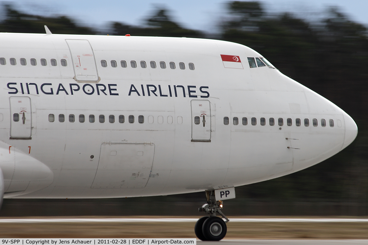 9V-SPP, 2001 Boeing 747-412 C/N 28029, Take off to Singapore