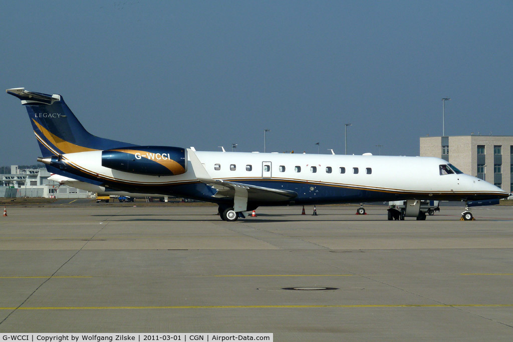 G-WCCI, 2001 Embraer EMB-135BJ Legacy C/N 14500505, visitor