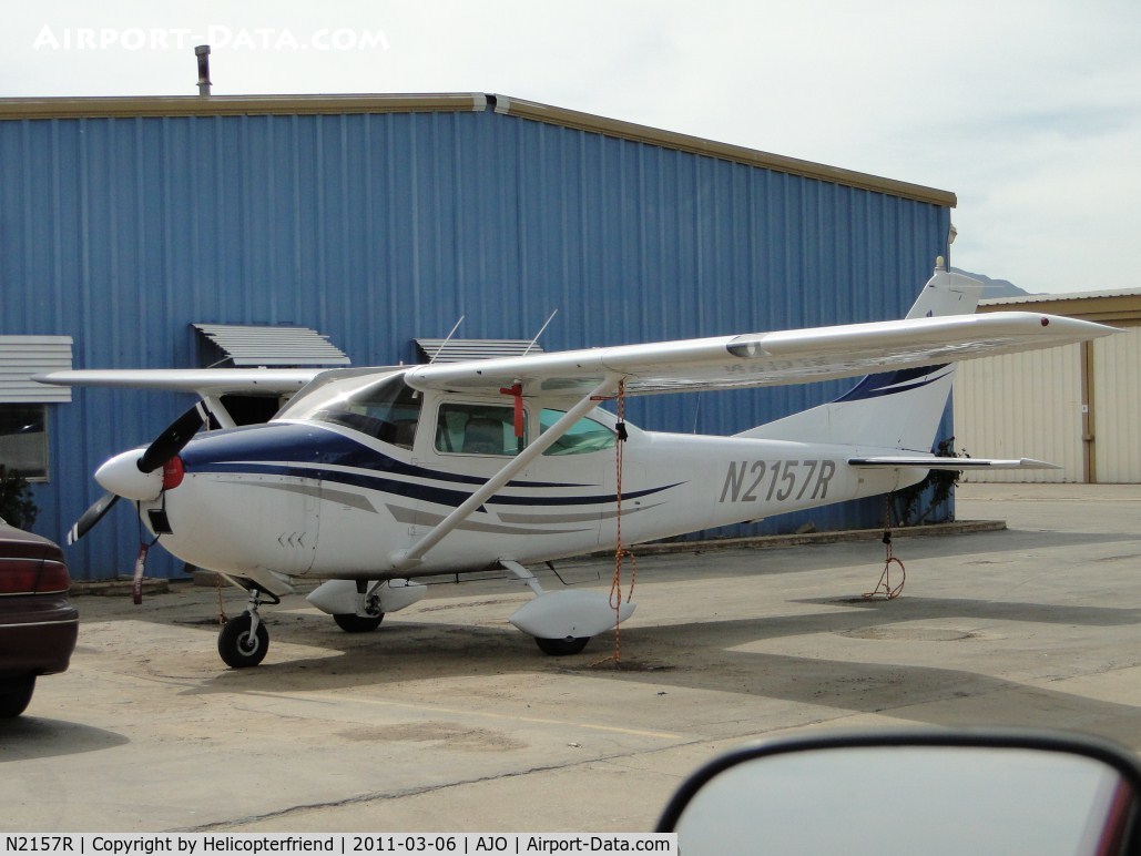 N2157R, 1964 Cessna 182G Skylane C/N 18255357, Parked by the hanger