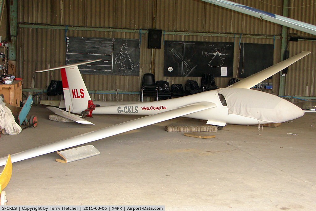 G-CKLS, 1987 Rolladen-Schneider LS-4 C/N 4637, 1987 Rolladen-schneider Flugzeugbau Gmbh LS4, c/n: 4637 at Pocklington