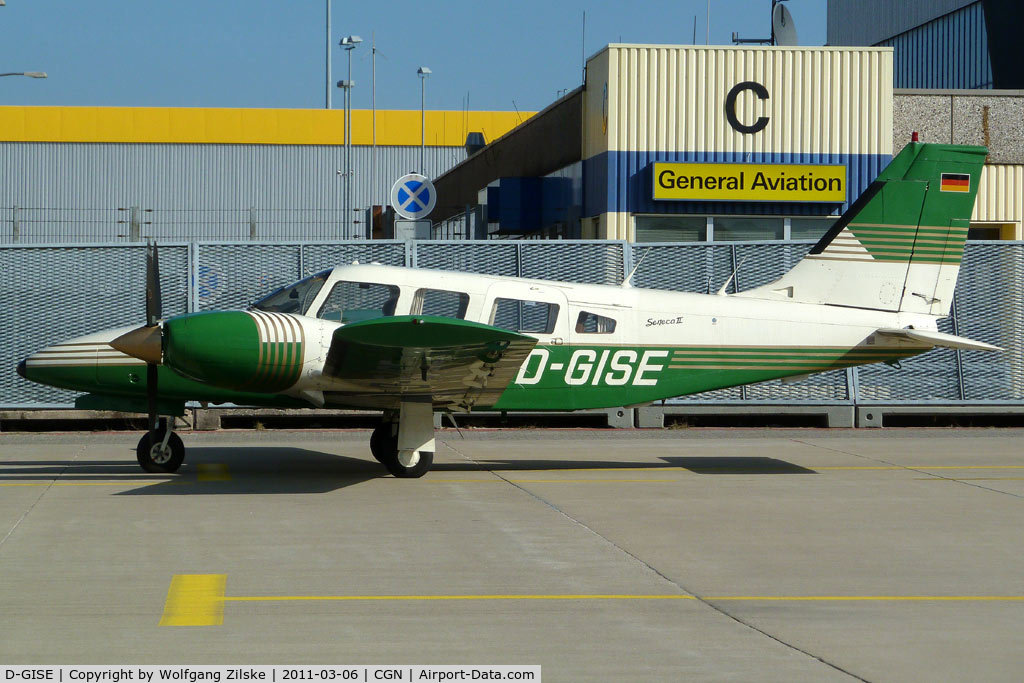 D-GISE, 1978 Piper PA-34-200T Seneca II C/N 34-7870193, visitor