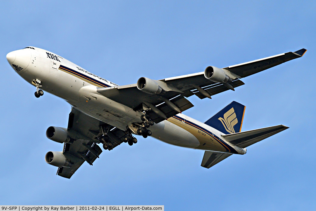 9V-SFP, 2005 Boeing 747-412F/SCD C/N 32902, Boeing 747-412F [32902] (Singapore Airlines Cargo) Home~G 24/02/2011