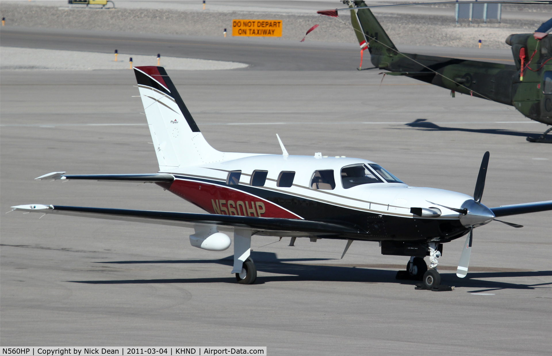 N560HP, 2001 Piper PA-46-500TP C/N 4697045, KHND