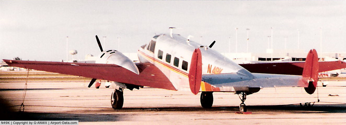 N49K, 1960 Beech G18S C/N BA-519, Beech 18 at Fort Lauderdale in the 1980's