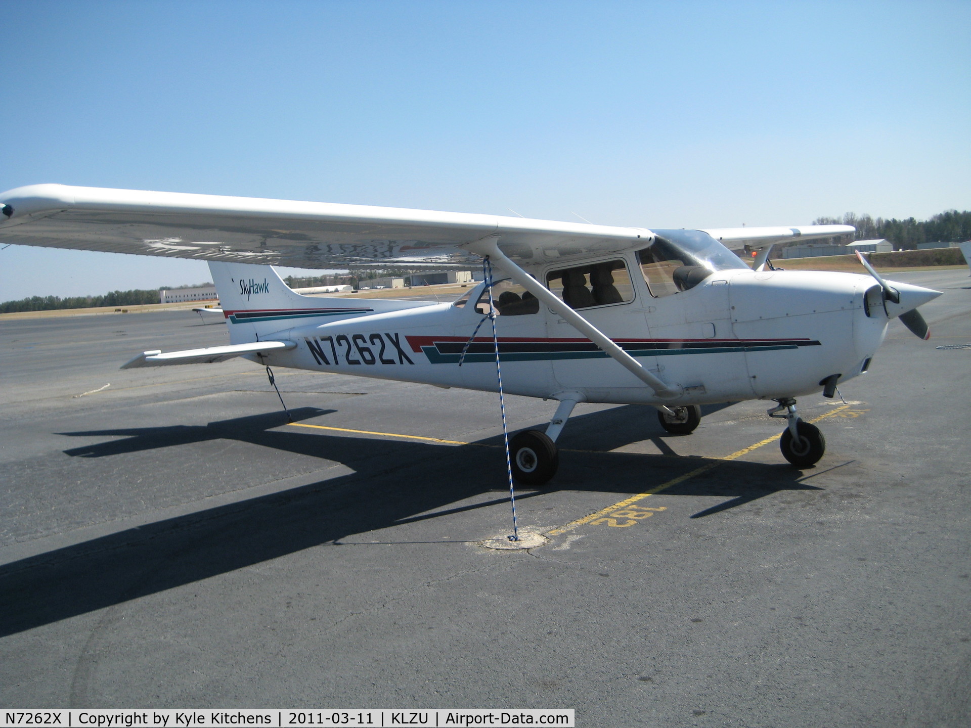 N7262X, Cessna 172R C/N 17280993, N7262X - Cessna 172R @ KLZU