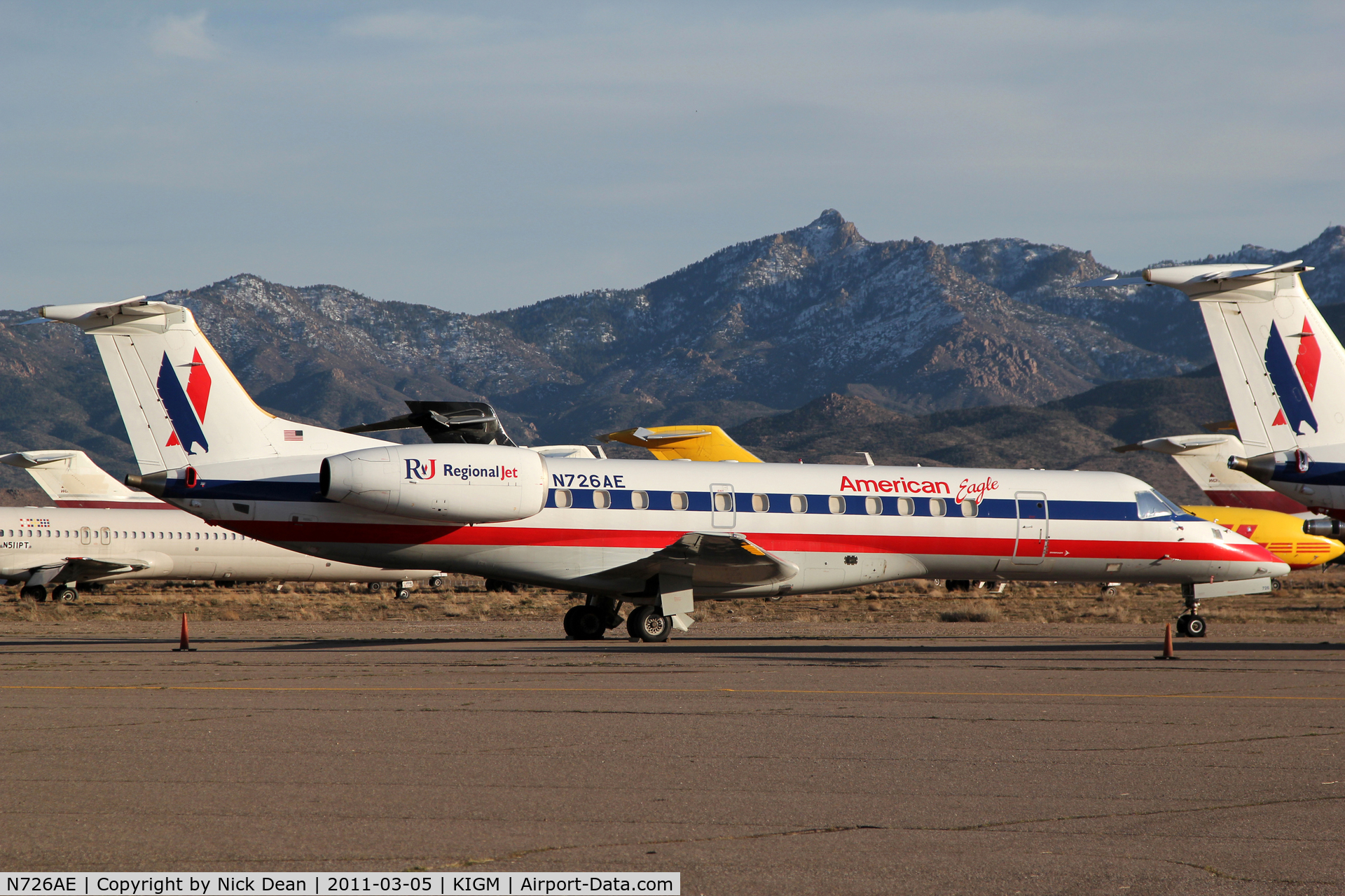 N726AE, 2000 Embraer ERJ-135LR (EMB-135LR) C/N 145314, KIGM