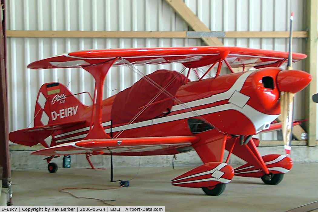 D-EIRV, 1972 Pitts S-1S Special C/N 1-0045, Pitts S-2S Special [1-0045] Bielefeld~D 24/05/2006.