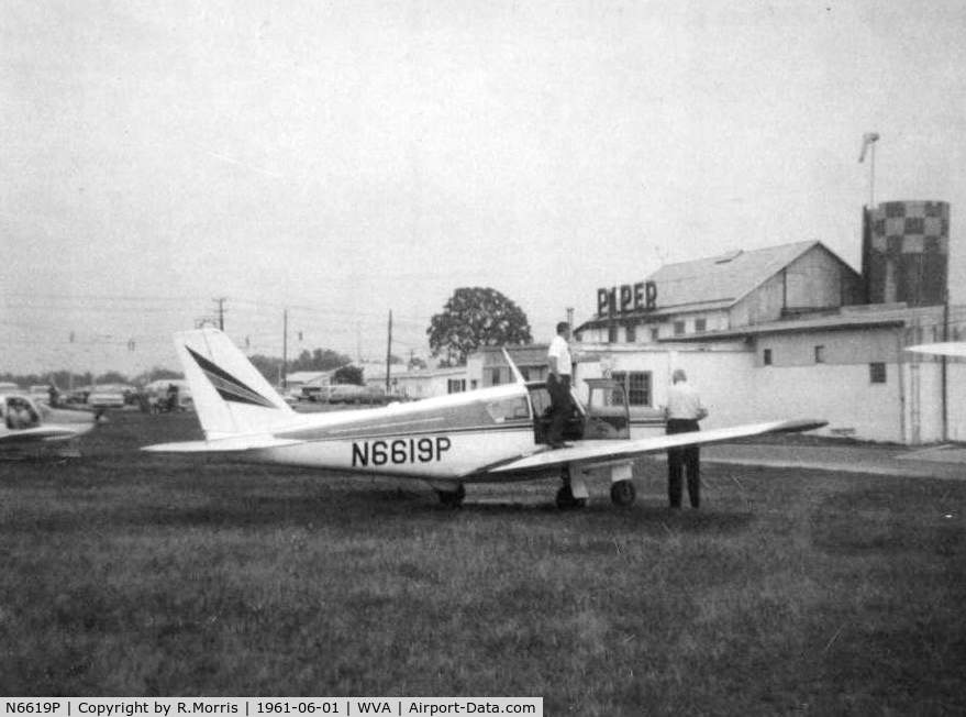 N6619P, 1960 Piper PA-24 Comanche C/N 24-1740, N6619P when new at former Washington-Virginia Airport at Bailey's Crossroads (Fairfax County VA) in original paint.